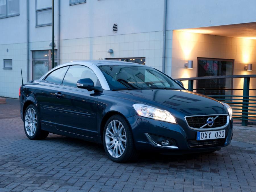  Volvo C70 D3 2010 года  (фото 4 из 10)